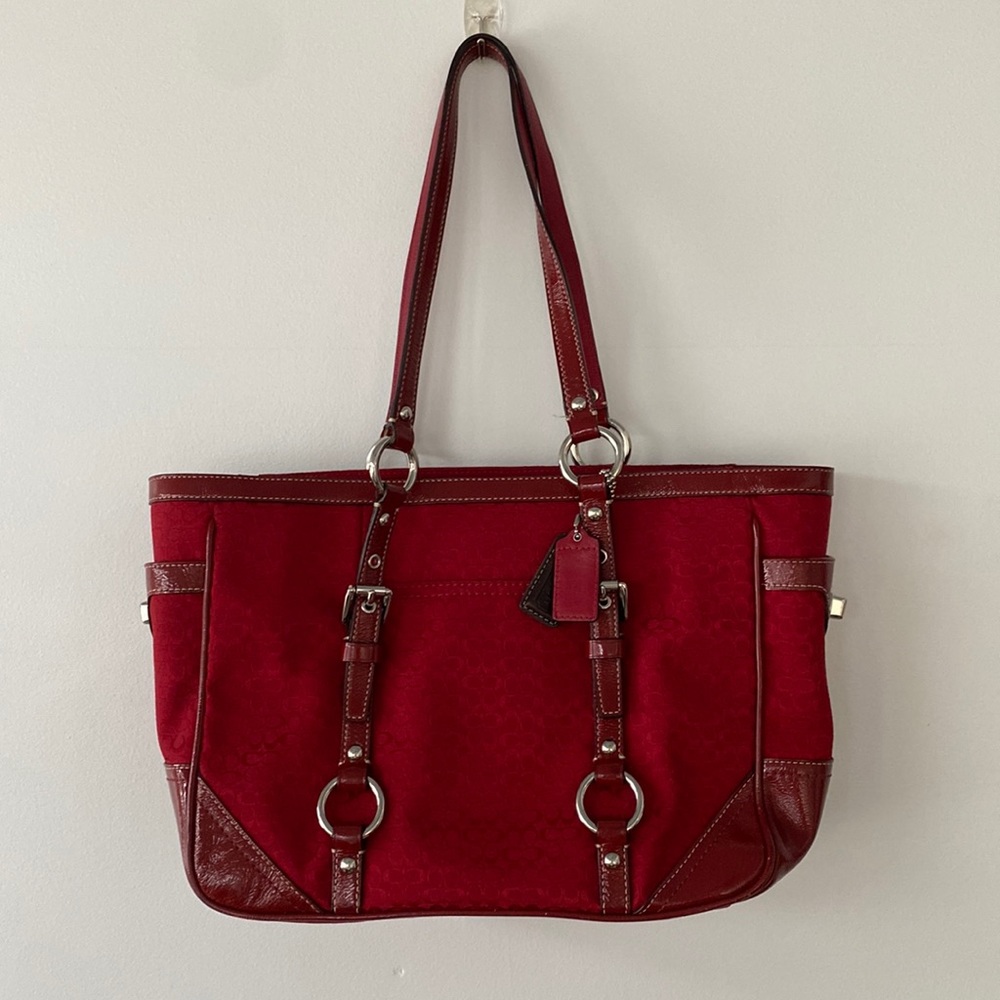 COACH East West Gallery jacquard logo cc red tote Bag patent 1427